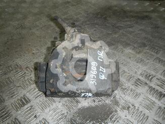 Суппорт передний правый Ford Focus II 2005 - 2011