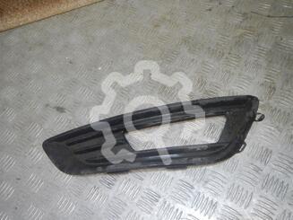 Решетка в бампер Ford Focus III 2011 - 2019