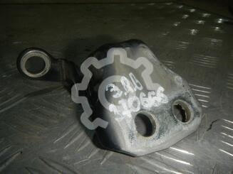 Петля двери Ford Fusion 2002 - 2012