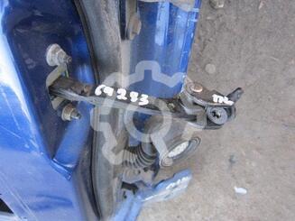 Ограничитель двери Ford Fusion 2002 - 2012