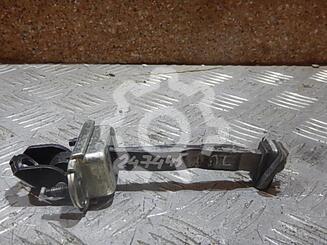 Ограничитель двери Ford Fusion 2002 - 2012