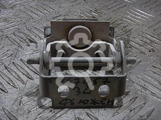 Петля двери багажника Ford Fusion 2002 - 2012