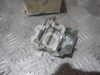 Петля двери багажника Ford Fusion 2002 - 2012