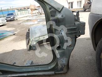 Стойка передней двери правая Ford Fusion 2002 - 2012