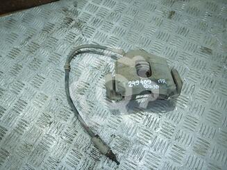 Суппорт передний правый Ford Fusion 2002 - 2012