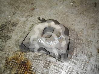 Суппорт передний правый Ford Fusion 2002 - 2012