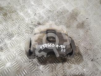 Суппорт передний правый Ford Fusion 2002 - 2012