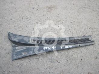 Решетка стеклооч. (планка под лобовое стекло) Hyundai Accent II 1999 - 2012