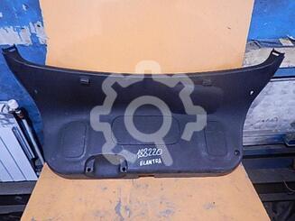 Обшивка двери багажника Hyundai Elantra III [XD] 2000 - 2010
