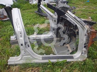 Стойка центральная правая Hyundai Elantra III [XD] 2000 - 2010