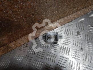 Петля двери багажника Hyundai Getz 2002 - 2011