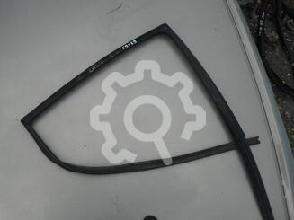 Уплотнитель стекла двери Hyundai Getz 2002 - 2011