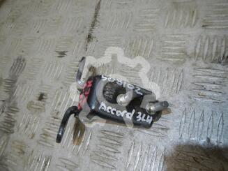 Петля двери Honda Accord VII 2002 - 2008