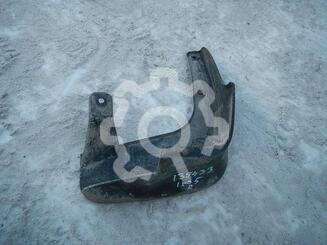 Брызговик передний правый Hyundai ix35 2010 - 2015