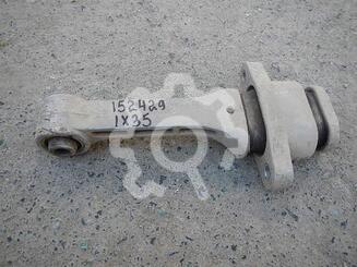 Опора двигателя Hyundai ix35 2010 - 2015
