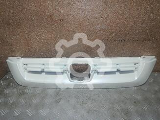 Решетка радиатора Honda CR-V III 2006 - 2012