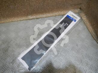 Накладка двери задней правой Hyundai Tucson I 2004 - 2010