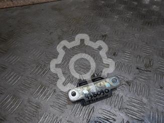 Петля двери багажника Hyundai Tucson I 2004 - 2010