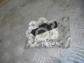 Крепеж Hyundai Tucson I 2004 - 2010