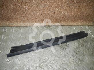 Молдинг стекла лобового Jeep Commander 2005 - 2010
