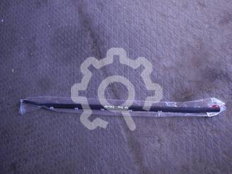 Накладка стекла переднего левого Kia Ceed II 2012 - 2018