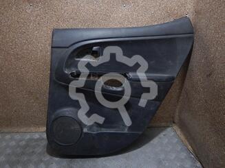 Обшивка двери задней правой Kia Venga 2009 - 2018