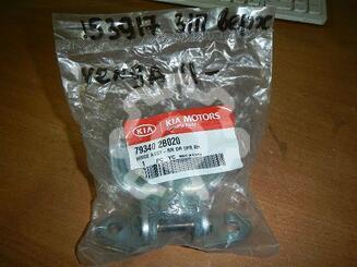 Петля двери Kia Venga 2009 - 2018