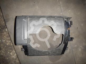 Кожух рулевой колонки Land Rover Discovery III 2004 - 2009