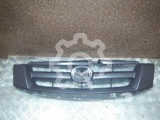 Решетка радиатора Mazda Tribute I 2000 - 2007
