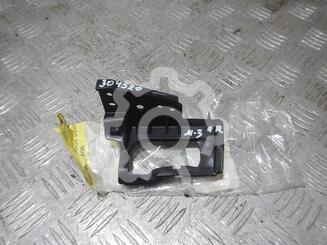 Кронштейн фары противотуманной правой Mazda 3 I [BK] 2003 - 2009