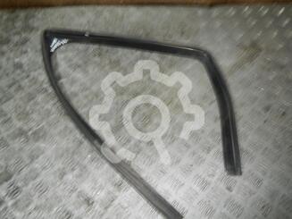 Уплотнитель стекла двери Mitsubishi Colt VI [Z20, Z30] 2002 - 2012