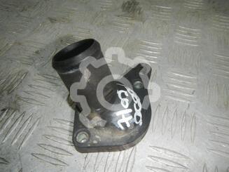 Фланец двигателя системы охлаждения Mitsubishi Colt VI [Z20, Z30] 2002 - 2012