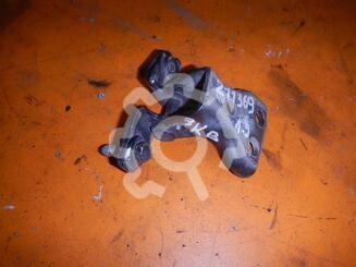 Петля двери Mitsubishi Lancer IX 2000 - 2010