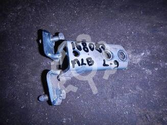 Петля двери передней Mitsubishi Lancer IX 2000 - 2010