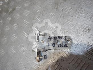 Петля двери передней Mitsubishi Lancer IX 2000 - 2010