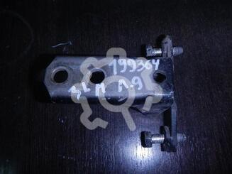 Петля двери Mitsubishi Lancer IX 2000 - 2010
