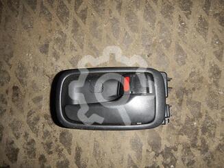 Ручка двери внутренняя правая Mitsubishi Lancer IX 2000 - 2010
