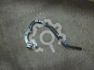 Петля крышки багажника Mitsubishi Lancer IX 2000 - 2010