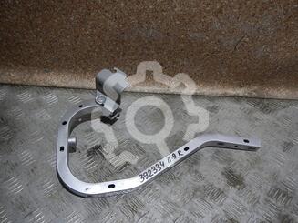 Петля крышки багажника Mitsubishi Lancer IX 2000 - 2010