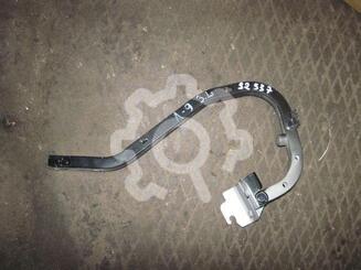 Петля крышки багажника Mitsubishi Lancer IX 2000 - 2010