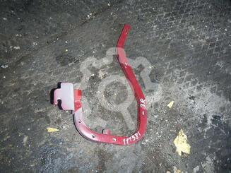 Петля крышки багажника Mitsubishi Lancer IX 2000 - 2010