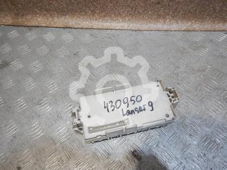 Блок предохранителей Mitsubishi Lancer IX 2000 - 2010