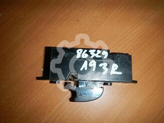 Кнопка стеклоподъемника Mitsubishi Lancer IX 2000 - 2010