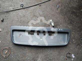 Накладка крышки багажника Nissan Primera P12E c 2002 г.