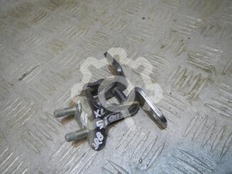 Петля двери Mitsubishi Outlander II 2005 - 2013