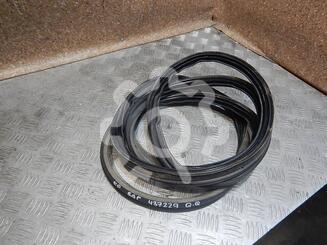 Уплотнитель багажника Nissan Qashqai (J10) 2006 - 2014