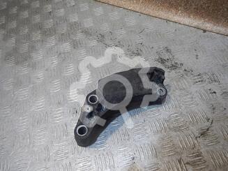 Кронштейн опоры двигателя Nissan Qashqai (J10) 2006 - 2014