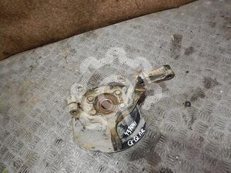 Кулак поворотный передний правый Nissan Qashqai (J10) 2006 - 2014
