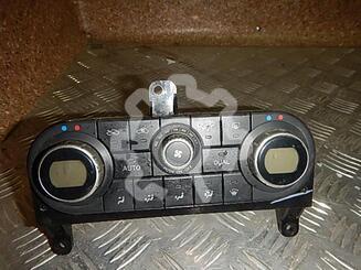 Блок управления климатической установкой Nissan Qashqai+2 (JJ10) 2008 - 2014