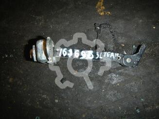 Ограничитель двери Nissan Teana I [J31] 2003 - 2008